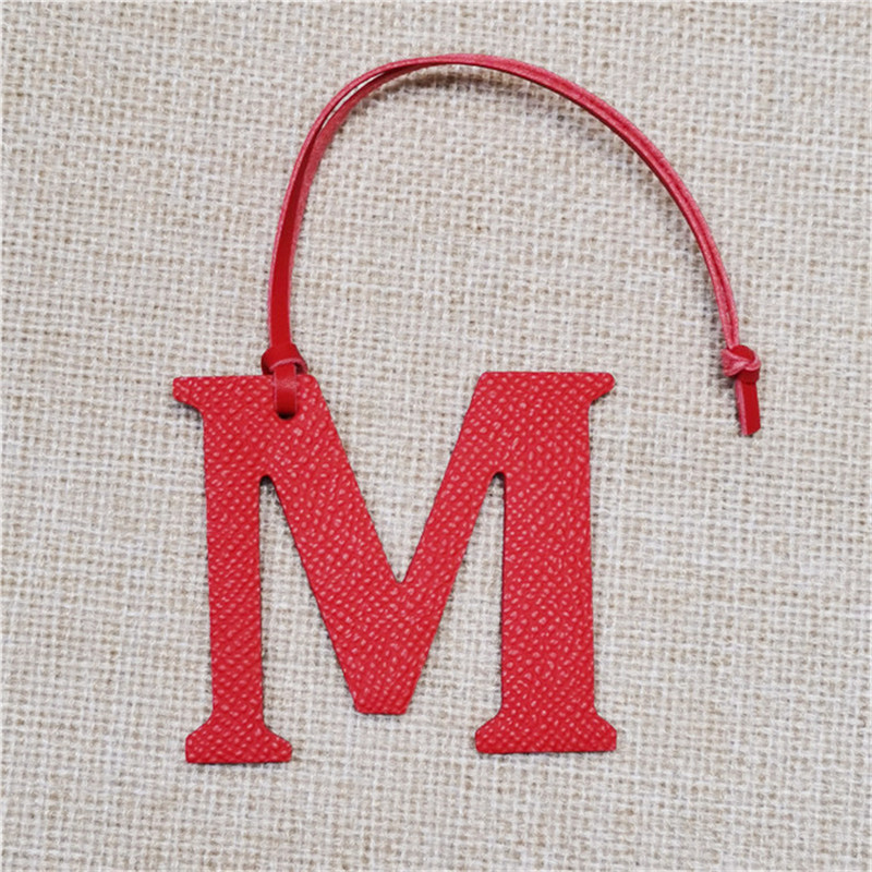 XMESSUN Nuevo Llavero con Letr - Monogram Keychain Leather reseña y precio
